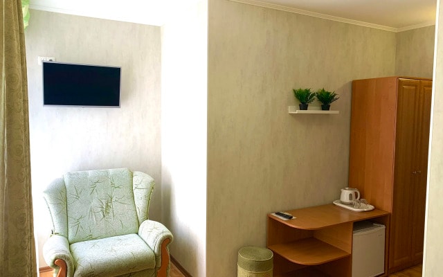Romashka Guest House