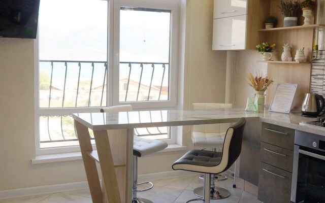 Kristal Apart Hotel