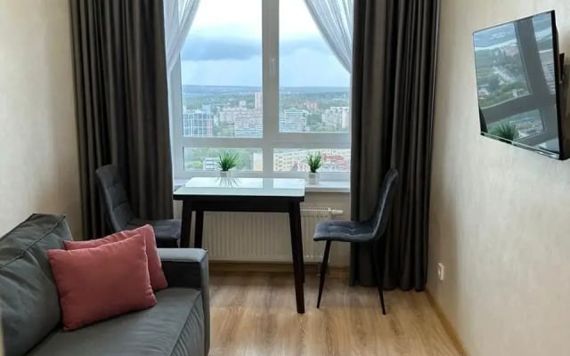 Апартаменты в доме комфорт-класса на 23 этаже Ижевска
