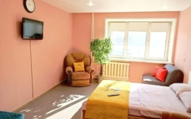Квартира на Улице Красных Зорь 5А