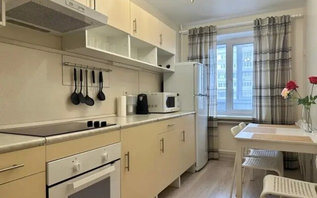 Квартира Трехкомнатная Курчатова 10