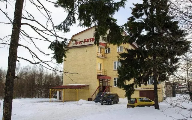 Отель Петр