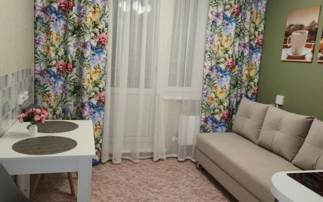 Квартира Караульная 82