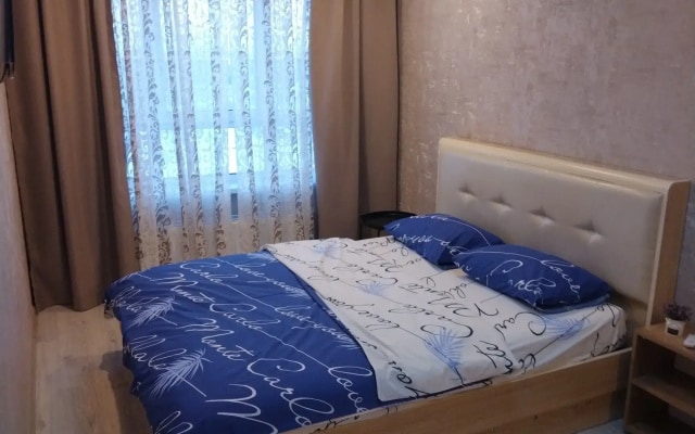 Квартира Двухкомнатная Братьев Батталовых 20А