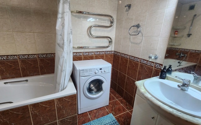 Квартира двухкомнатная 52 м² - Видова 119А
