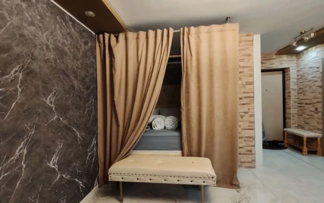 Квартира КакДома в районе Кольцово с огромной кроватью