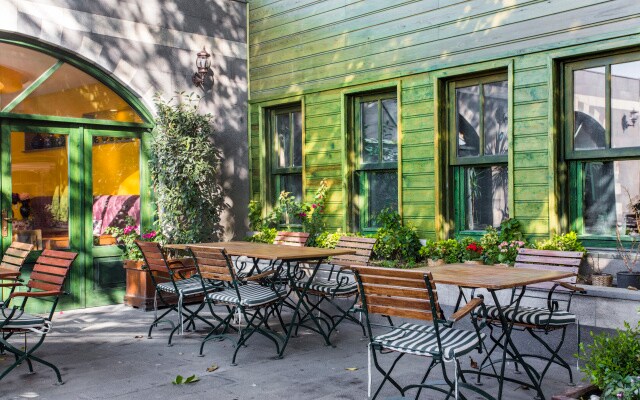 Отель Garden House - Special Class