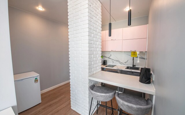Апартаменты Central Bay Studios Near the Station 1