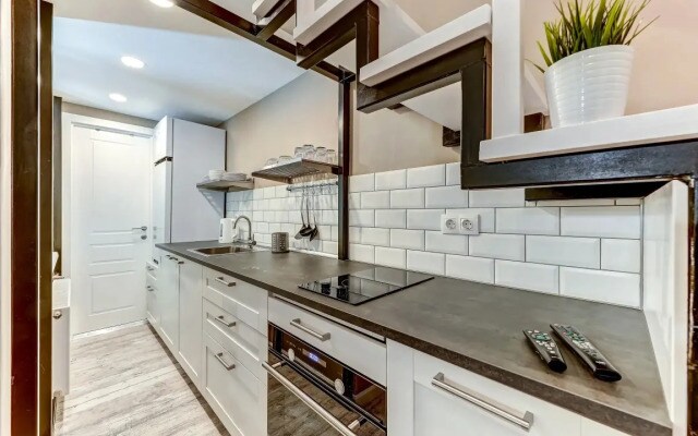 Апартаменты SweetHome на Мойке 40