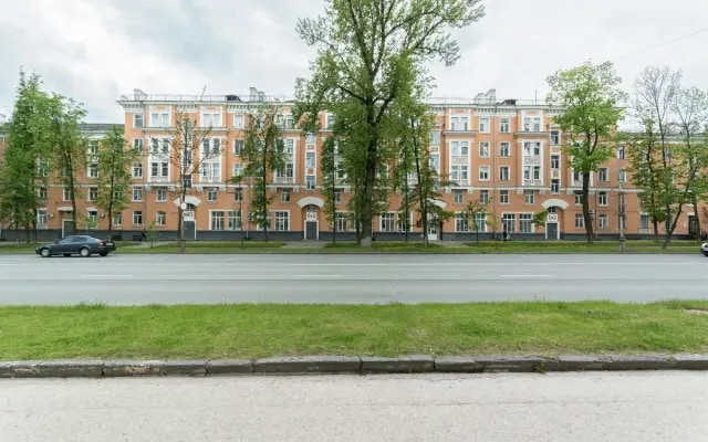 Квартира в Центре Города Октябрьский Проспект 29