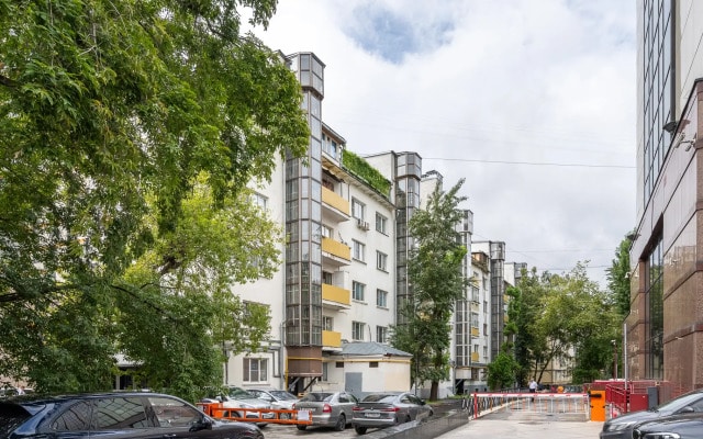 Апартаменты Кварт-Отель, Лесная, 35/2
