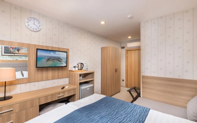 Отель Репин