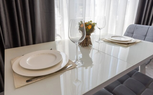 Апартаменты Red Apartments Арт Лайт Сити Грант