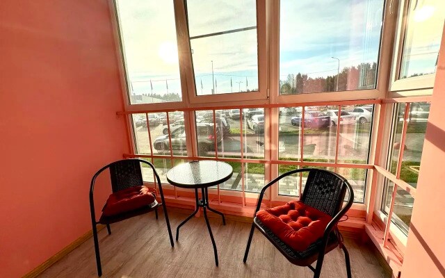 Апартаменты Mars Hotel на Павловском Тракте 307