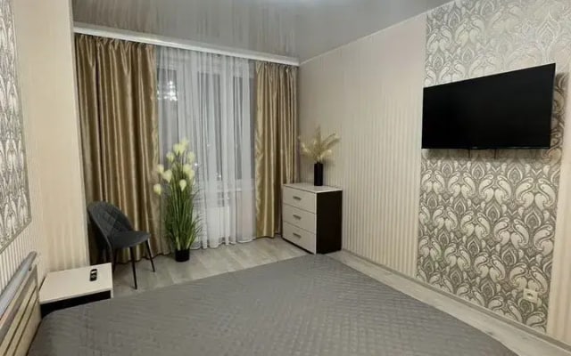 Квартира на Ивана Захарова 19