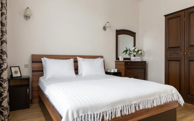 Апартаменты Red Apartments Крамского Альба