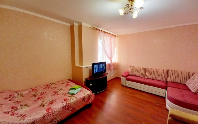 Квартира на Свободы 13/8