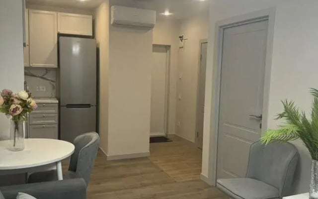 Квартира у метро Озёрная