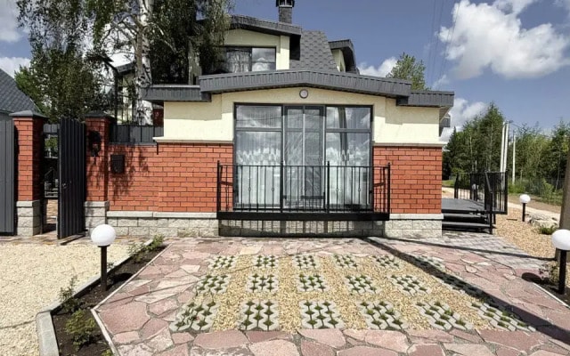 Частный дом на Шахтёров 28 (7)