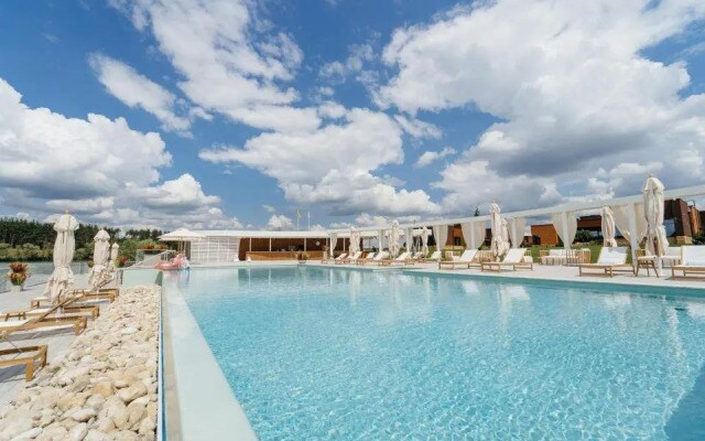 Отель Riviera Wellness Resort