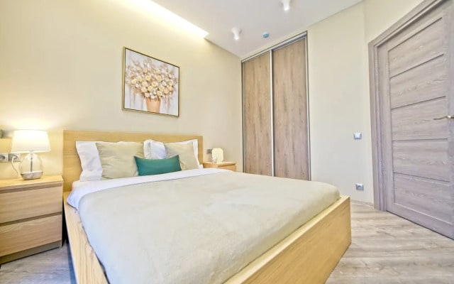 Апартаменты с Балконом Elite Apartments