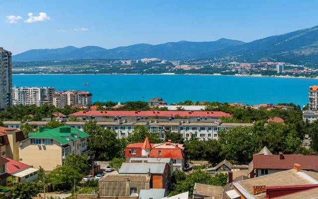 Квартира 1 Комнатная с Балконом и Видом на Море