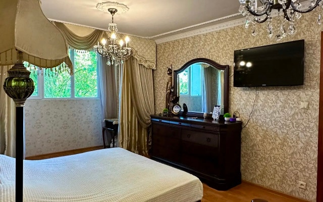 Квартира на Невского