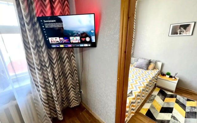 Квартира 2х комнатная на Николая Чумичова 34
