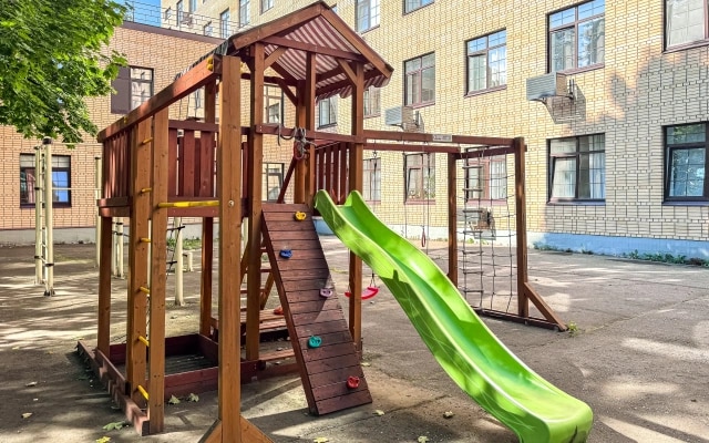 Апартаменты Аллея Первой Маевки 15к4