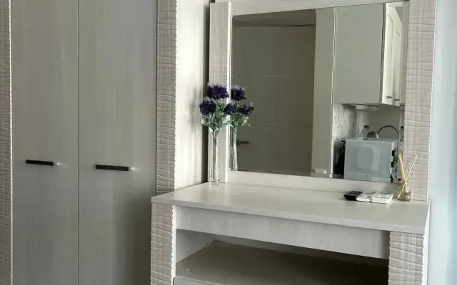 Квартира Студия Оранжевая 10-24