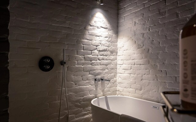 Апартаменты Room for Romantic в Nikolaev Building