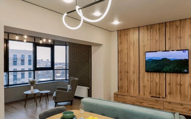 Апартаменты Privi House на Красной 140