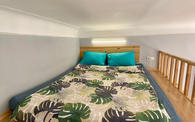 V Samom Tsentre Peterburga Apartments