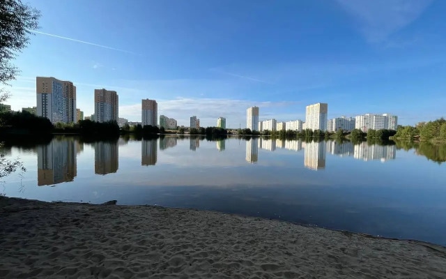 Квартира с Панорамным Видом на Озеро