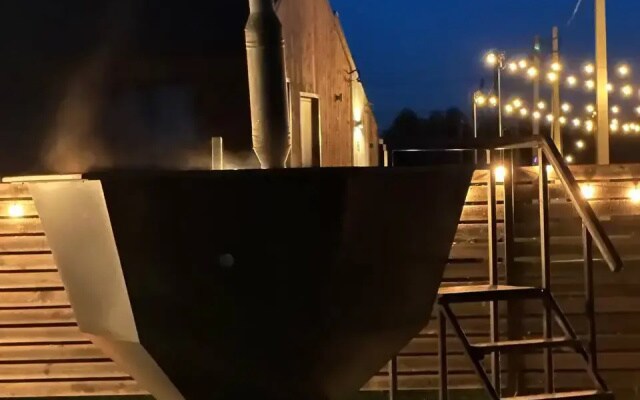Глэмпинг Белый сад