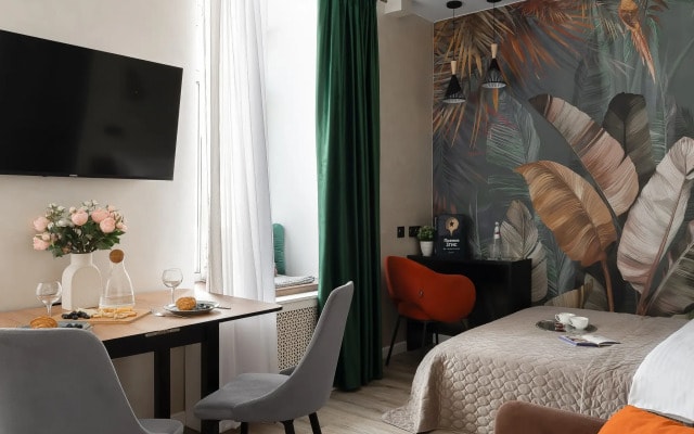 Апартаменты SMART LOFTS | Rio | На 3 гостей | 5 мин от метро Бауманская | Исторический дом