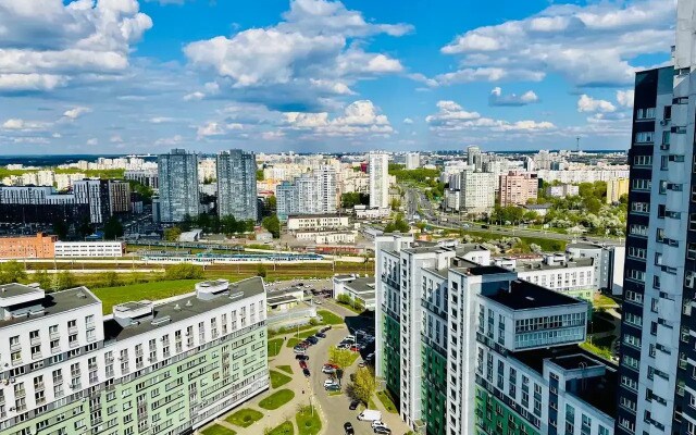 Квартира в Центре на 2-3 Человека (на 23 Этаже)