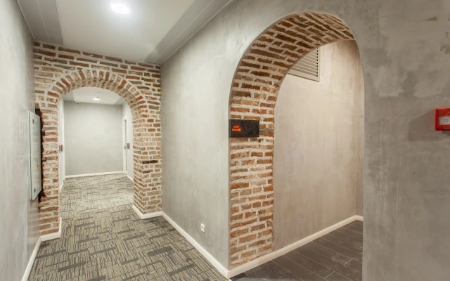 Отель Red Brick