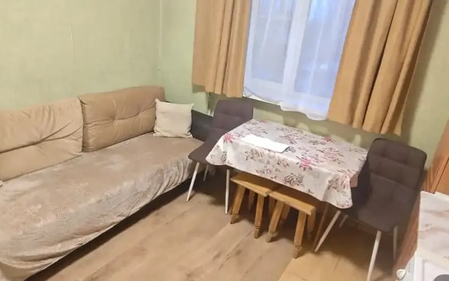 Апартаменты Мира 29/186