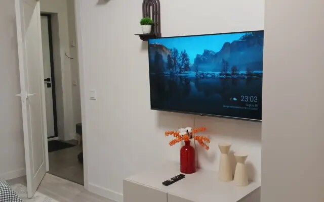 Квартира Зазеркалье в Дoмe Комфорт Клаcса