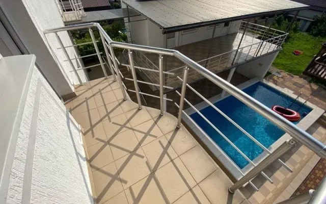 Частный дом Veles House Дружбы 15