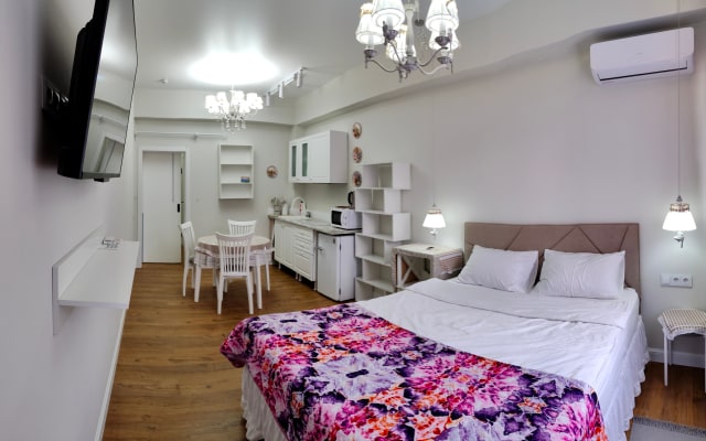 Апартаменты на Декабристов 5
