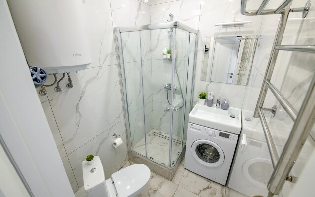 TopHouse на Брянской 18 студия