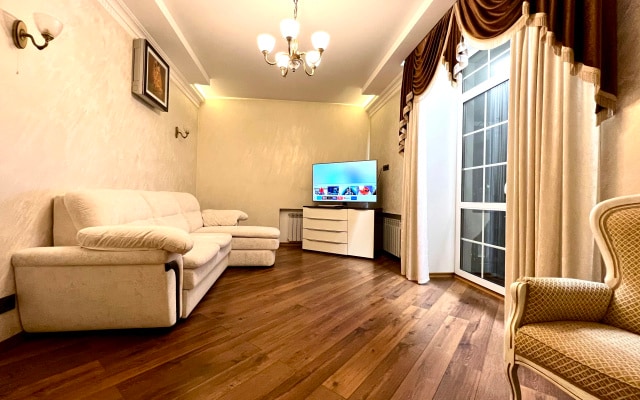 Квартира 3-комнатная Премиум Класса Yarapartments на Советской 21