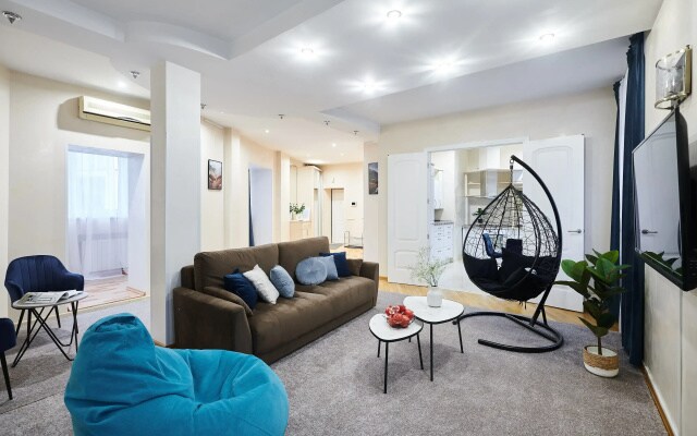 Квартира GM Apartments с Сауной и Джакузи