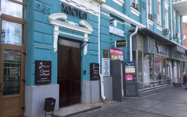 hotelImage
