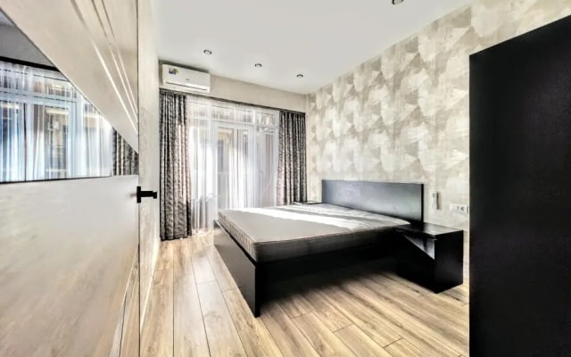 Апартаменты M Apartments SvetlanaPark 2
