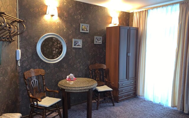 Отель Лефортовский Дворик