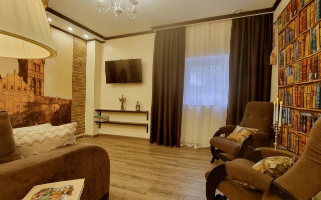 Квартира Дадаева 10 Королевский Замок (4)