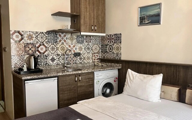Отель Borancik Suites